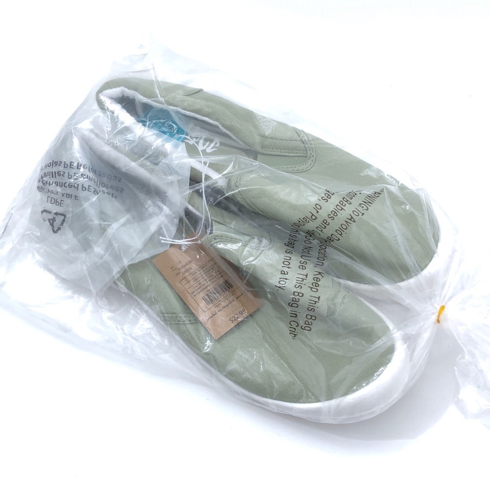 Mad Love Kasandra Green White Slip On Canvas Sneakers - Picture 6 of 6